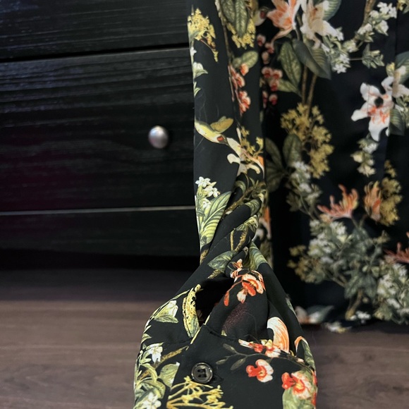 H&M Jungle Print Blouse - Picture 4 of 5